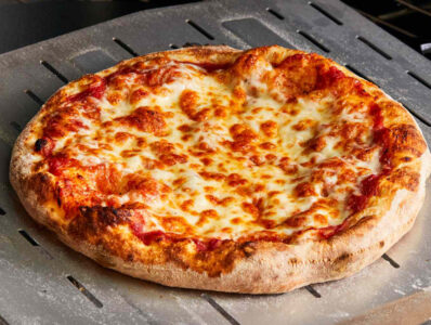 Care este cea mai bună pizza din Constanța, dar și cea mai ieftină în 2026? Constănțenii răspund.